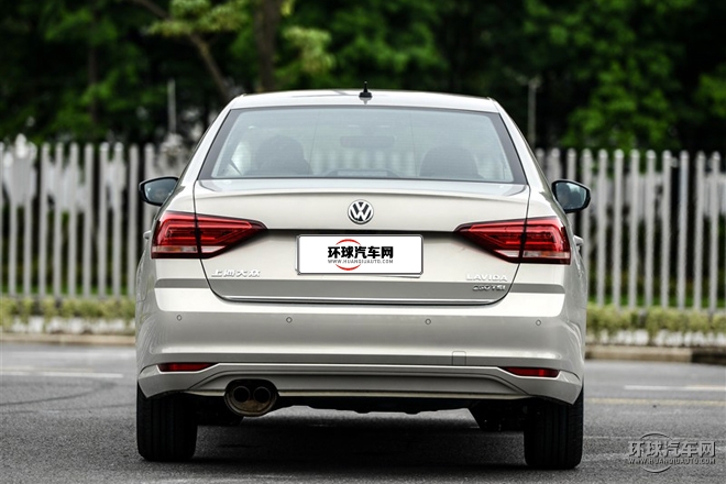 2015款 230TSI DSG 舒適版