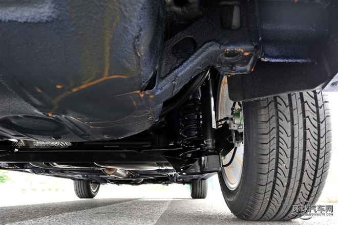 2015款 230TSI DSG豪華版