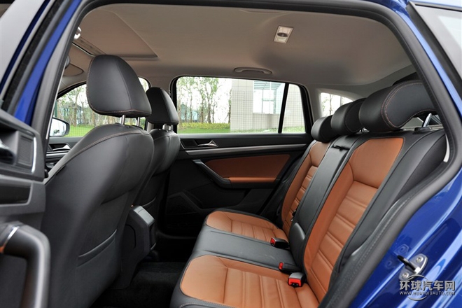 2015款 230TSI DSG豪華版