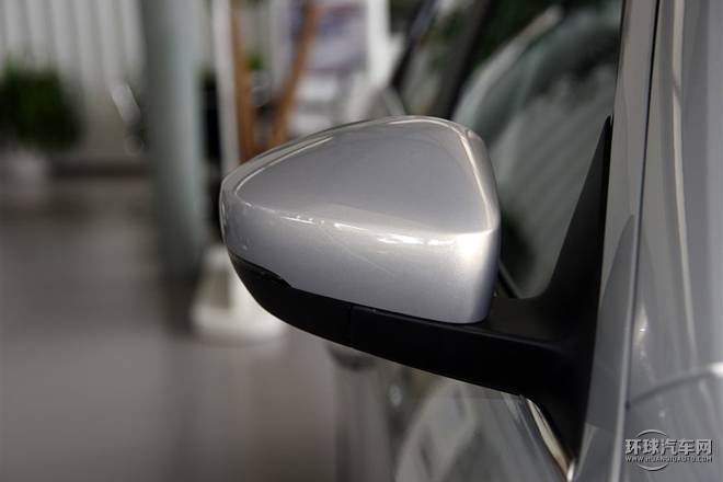 2015款 1.6L 自動舒適版