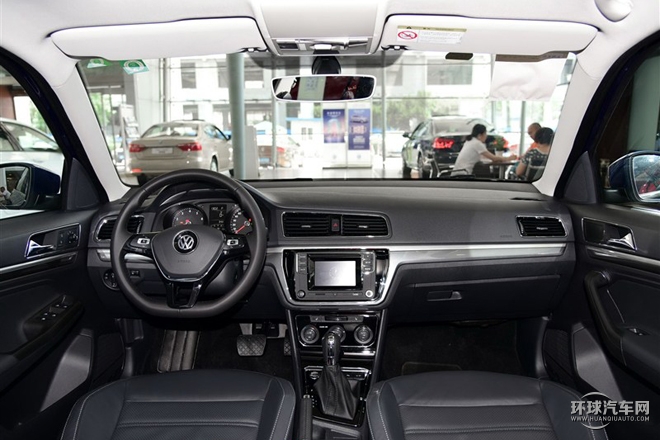 2015款 1.6L 手動風尚版