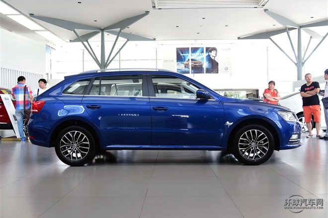 2015款 1.6L 手動風尚版