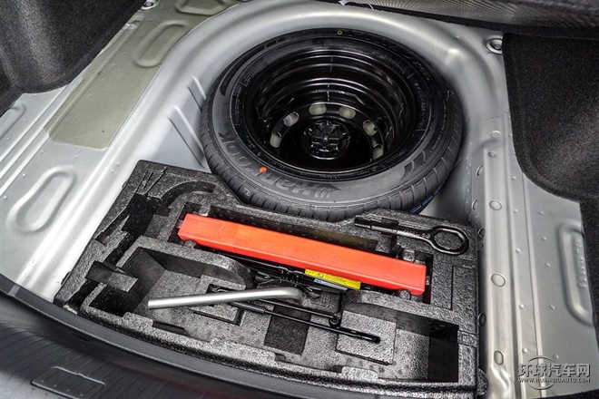 2015款 230TSI DSG 豪華版