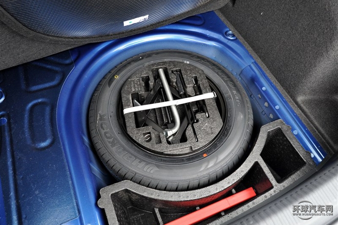 2015款 230TSI DSG舒適版