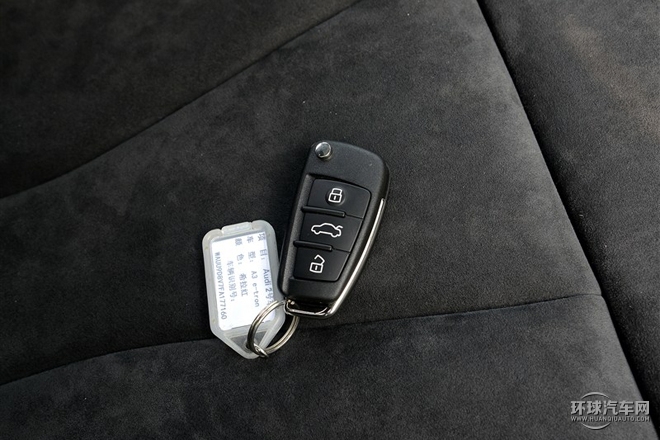 2015款 Sportback e-tron 舒適型