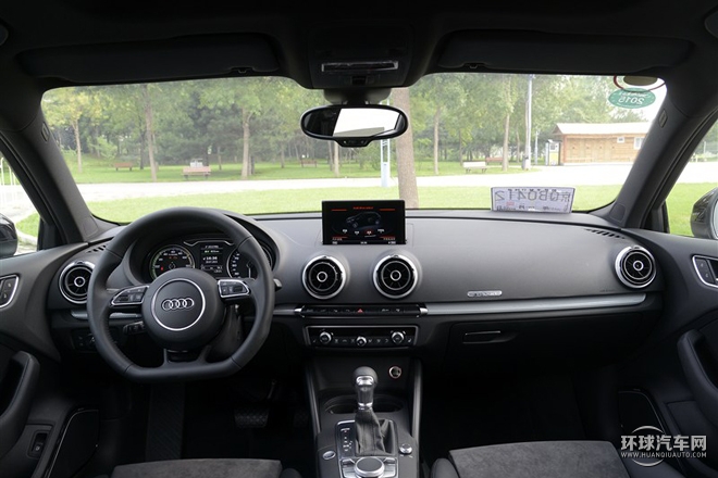 2015款 Sportback e-tron 舒適型