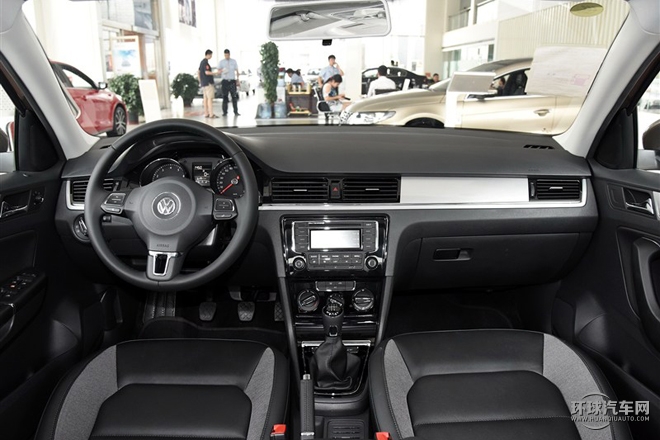 2015款 質(zhì)惠版 1.6L 手動(dòng)時(shí)尚型