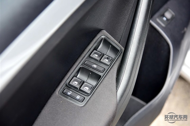 2015款 質惠版 1.6L 手動舒適型