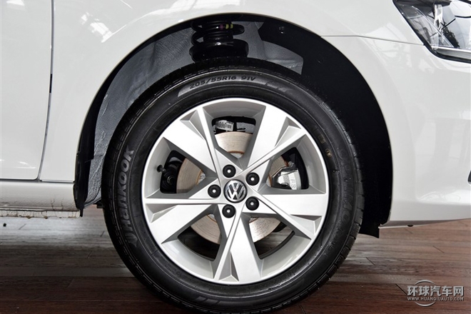 2015款 質惠版 1.6L 自動時尚型