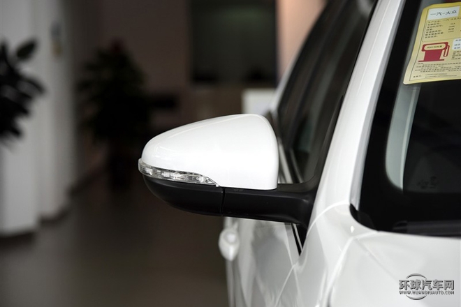 2015款 質惠版 1.6L 自動時尚型