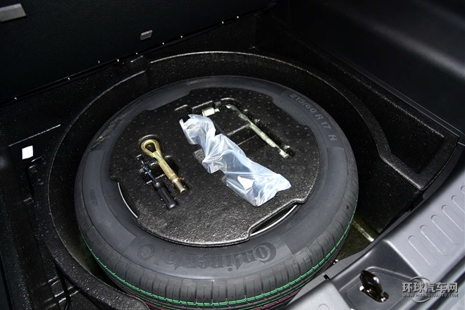 2015款 1.8L 手動精英型