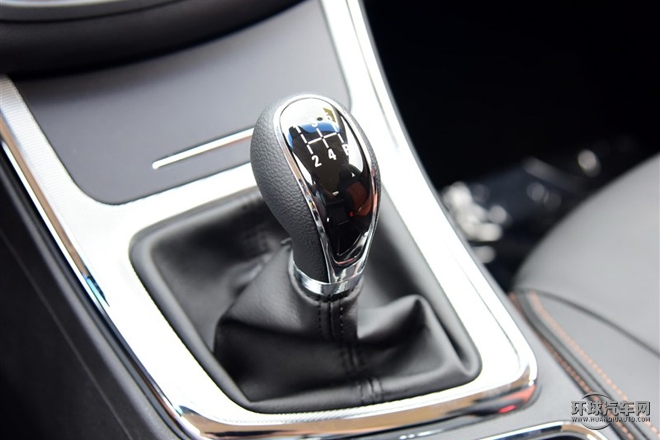 2015款 1.8L 手動精英型