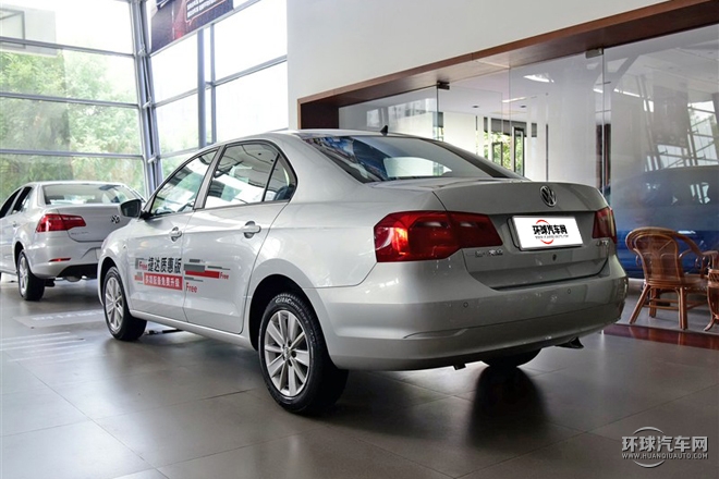 2015款 質(zhì)惠版 1.6L 自動(dòng)舒適型