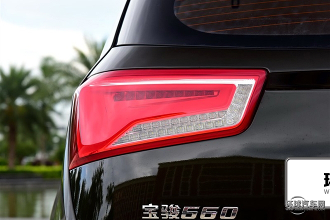 2015款 1.8L 手動精英型