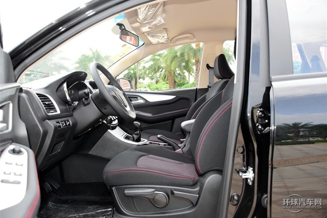 2015款 1.8L 手動(dòng)舒適型