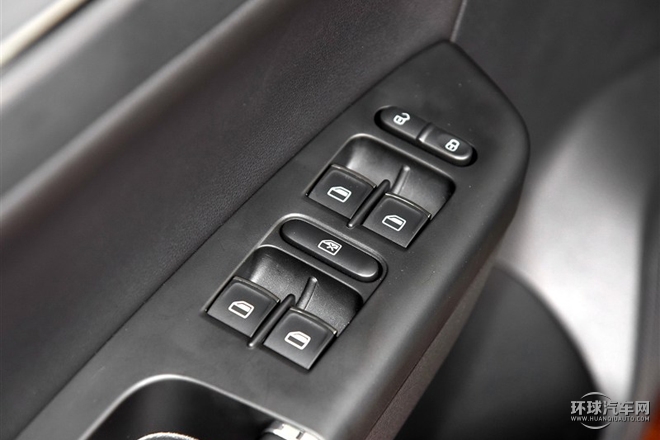 2015款 質(zhì)惠版 1.6L 手動時尚型