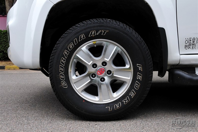 2015款 2.8T兩驅舒適版標準軸距JE493ZLQ4E