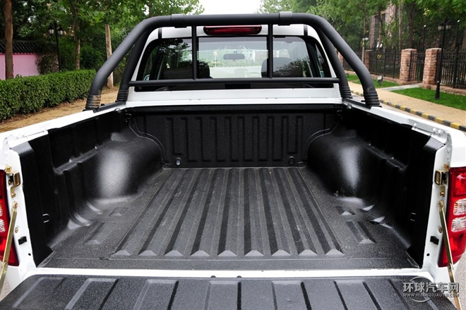 2015款 2.8T兩驅(qū)舒適版標(biāo)準(zhǔn)軸距JE493ZLQ4E