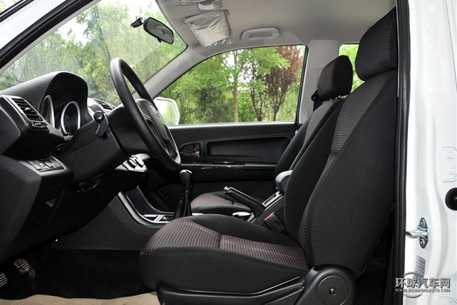 2015款 2.8T兩驅舒適版標準軸距JE493ZLQ4E