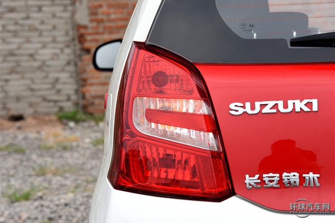 2015款 1.5L 手動限定版