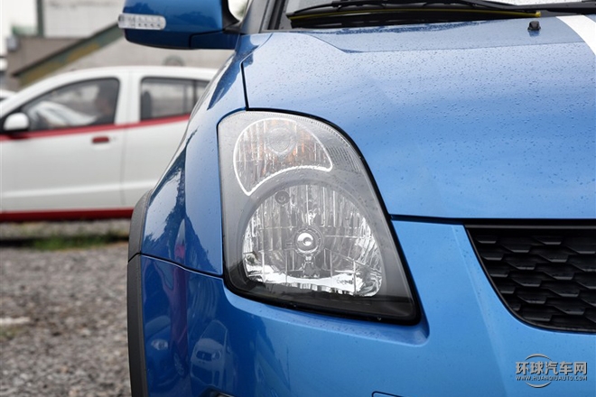 2015款 1.5L 自動限定版