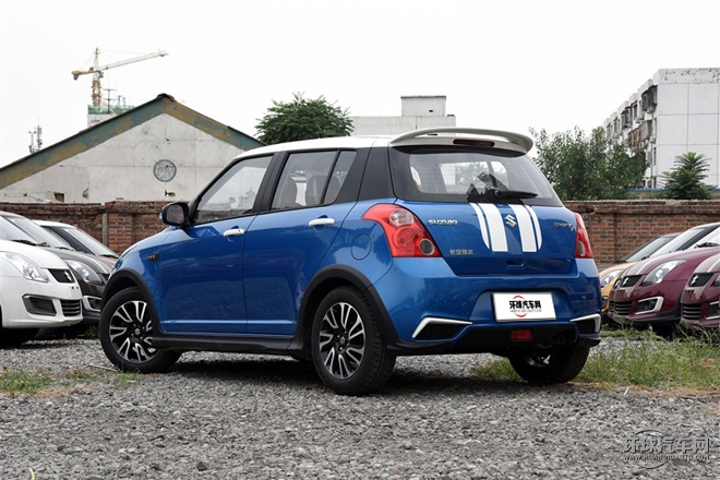 2015款 1.5L 自動限定版