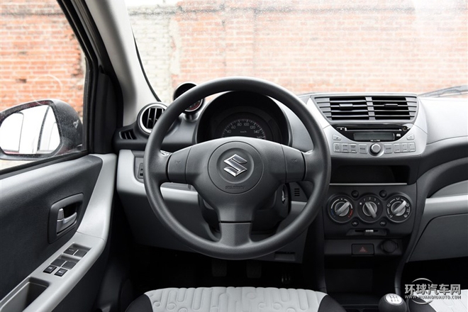 2015款 1.0L 手動限定型