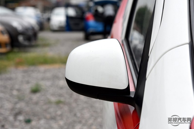 2015款 1.0L 手動限定型