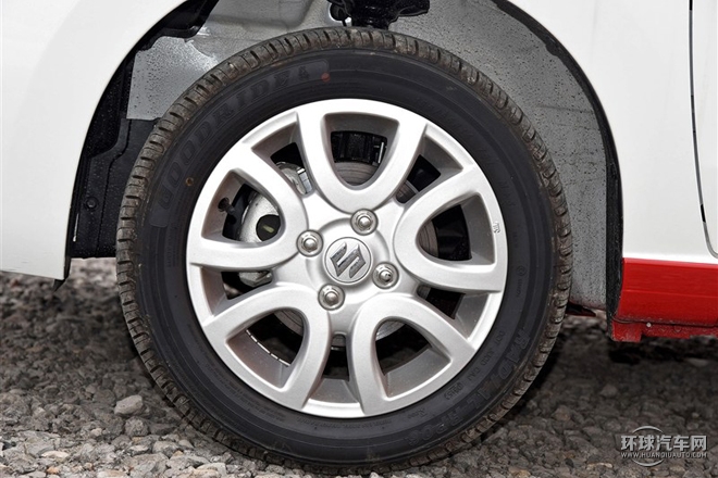 2015款 1.0L 自動限定型