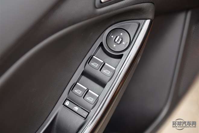 2015款 兩廂 1.0L GTDi 手動(dòng)超能風(fēng)尚型