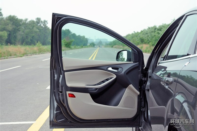 2015款 三廂 1.5L GTDi 自動精英型