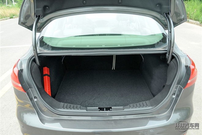 2015款 三廂 1.5L GTDi 自動旗艦型