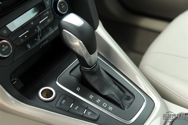 2015款 三廂 1.5L GTDi 自動旗艦型