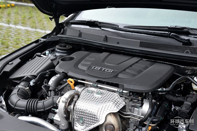 2015款 1.8T 典雅版