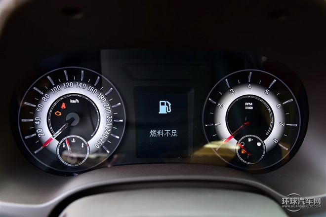 2015款 1.8T 精英版