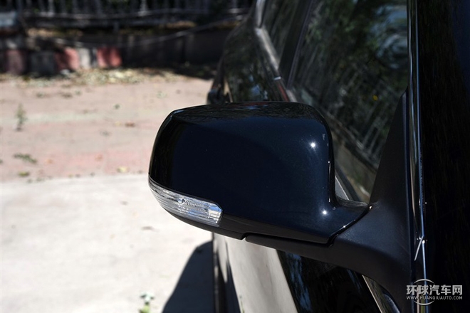 2015款 2.0T 豪華行政版