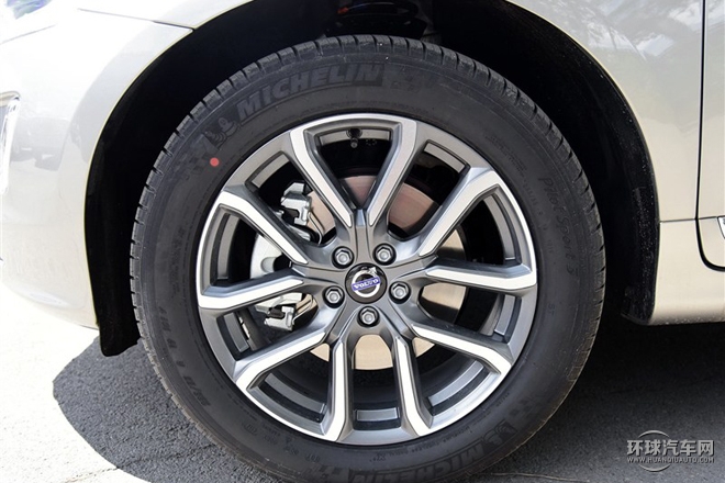 2016款 2.0T T5 AWD 智馭版