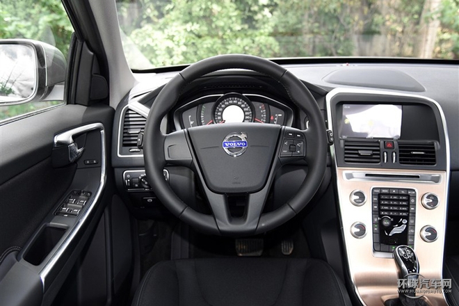 2016款 2.0T T5 智進版