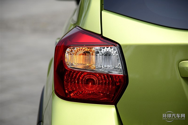 2015款 2.0L 特裝運動版