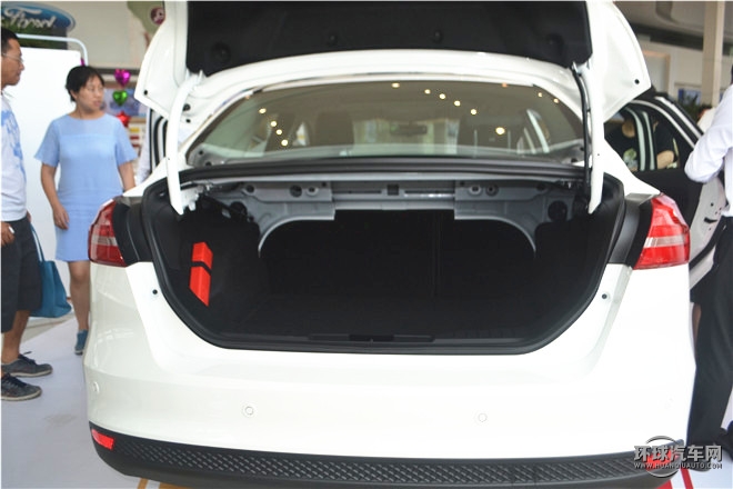 2015款 三廂 1.5L GTDi 自動旗艦型