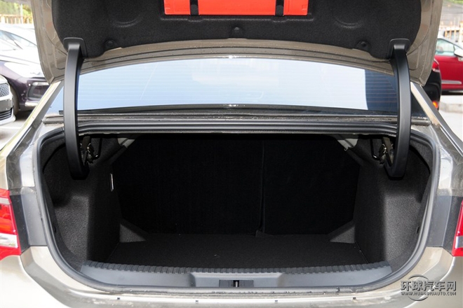 2015款 1.6T 豪華版THP200