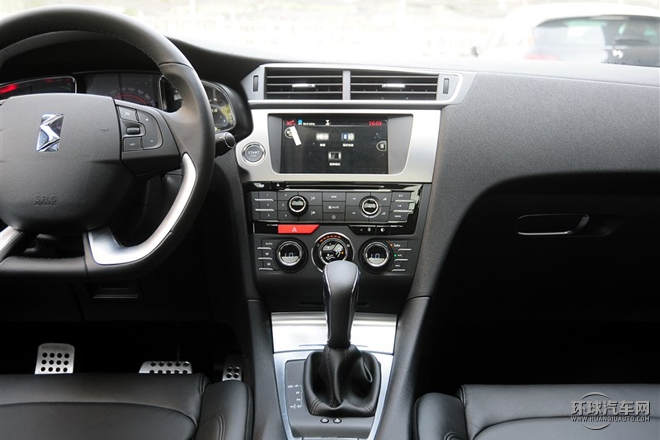 2015款 1.6T 豪華版THP200