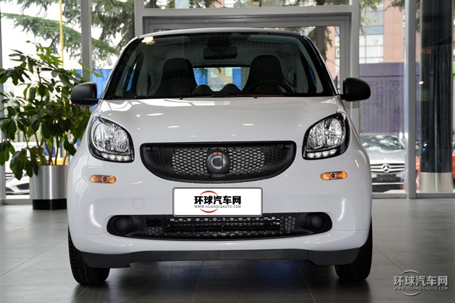 2015款 1.0L 靈動版