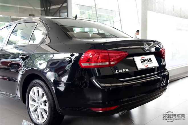 2015款 230TSI 手動豪華版