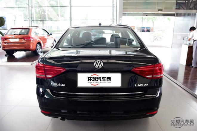 2015款 230TSI 手動舒適版