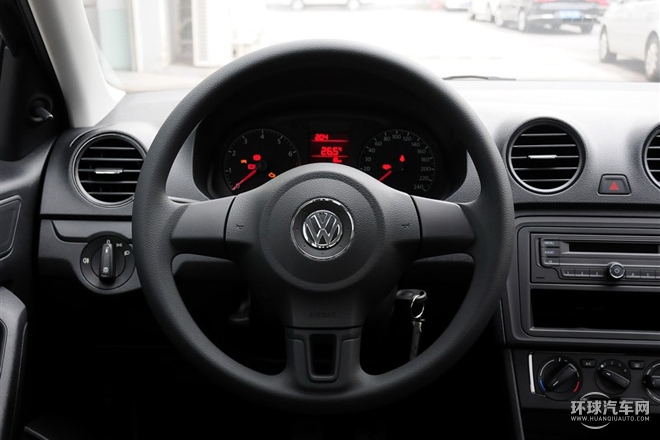 2015款 質(zhì)惠版 1.4L 手動時尚型