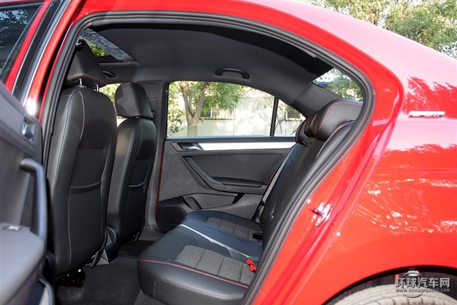 2015款 質(zhì)惠版 1.4TSI 自動(dòng)運(yùn)動(dòng)型