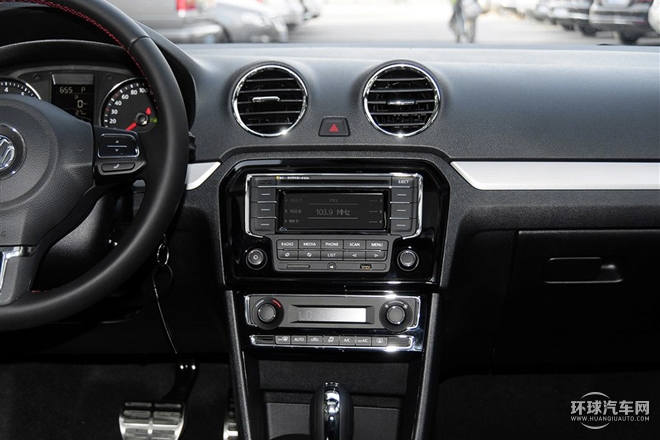 2015款 質惠版 1.4TSI 自動運動型