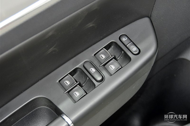 2015款 質(zhì)惠版 1.4TSI 自動(dòng)Sportline