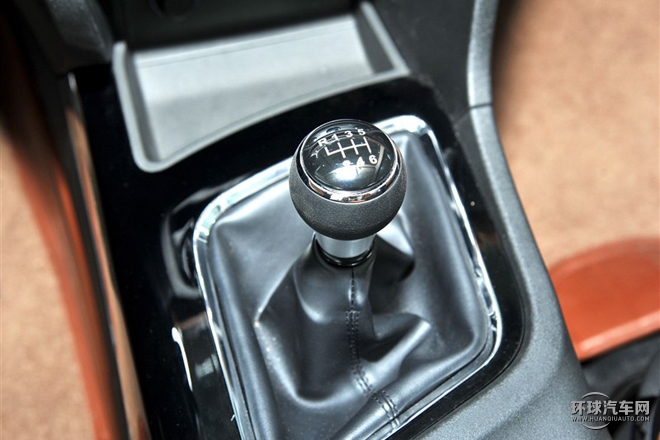 2015款 1.5T 手動豪華型